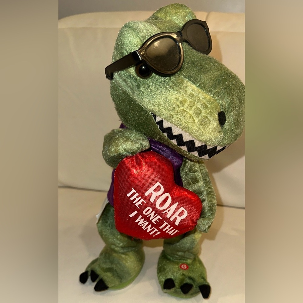 Gemmy Booty Shake Twerking T-Rex Dinosaur “Roar The One That I Want”  Working